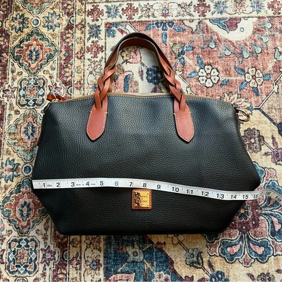 NWOT Dooney & Bourke Black pebble Leather Celeste Satchel with Gold Hardware - Picture 3 of 10